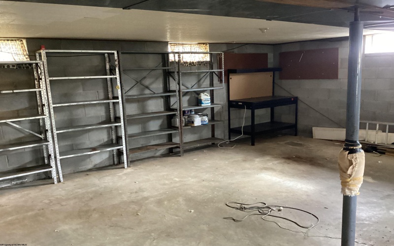 1133 Village Way, Fairmont, West Virginia 26554, 3 Bedrooms Bedrooms, 7 Rooms Rooms,2 BathroomsBathrooms,Single Family Detached,For Sale,Village,10162273