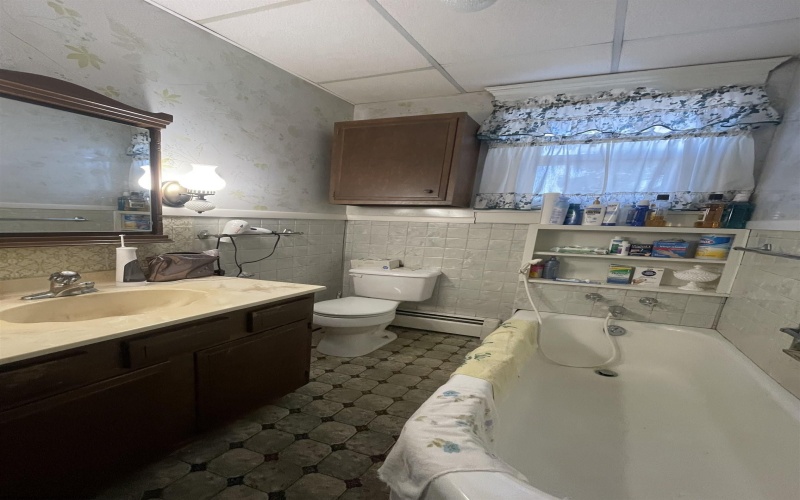 62 Florida Street, Buckhannon, West Virginia 26201, 4 Bedrooms Bedrooms, 10 Rooms Rooms,2 BathroomsBathrooms,Single Family Detached,For Sale,Florida,10162269