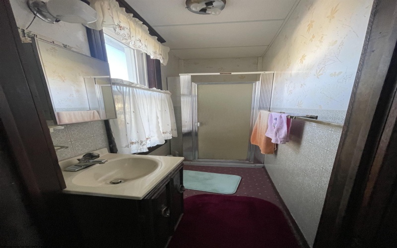 62 Florida Street, Buckhannon, West Virginia 26201, 4 Bedrooms Bedrooms, 10 Rooms Rooms,2 BathroomsBathrooms,Single Family Detached,For Sale,Florida,10162269