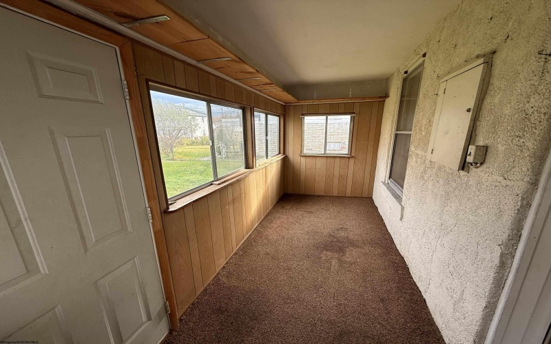 935 Kerens Avenue, Elkins, West Virginia 26241, 3 Bedrooms Bedrooms, 7 Rooms Rooms,1 BathroomBathrooms,Single Family Detached,For Sale,Kerens,10162272