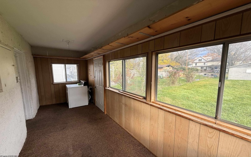 935 Kerens Avenue, Elkins, West Virginia 26241, 3 Bedrooms Bedrooms, 7 Rooms Rooms,1 BathroomBathrooms,Single Family Detached,For Sale,Kerens,10162272