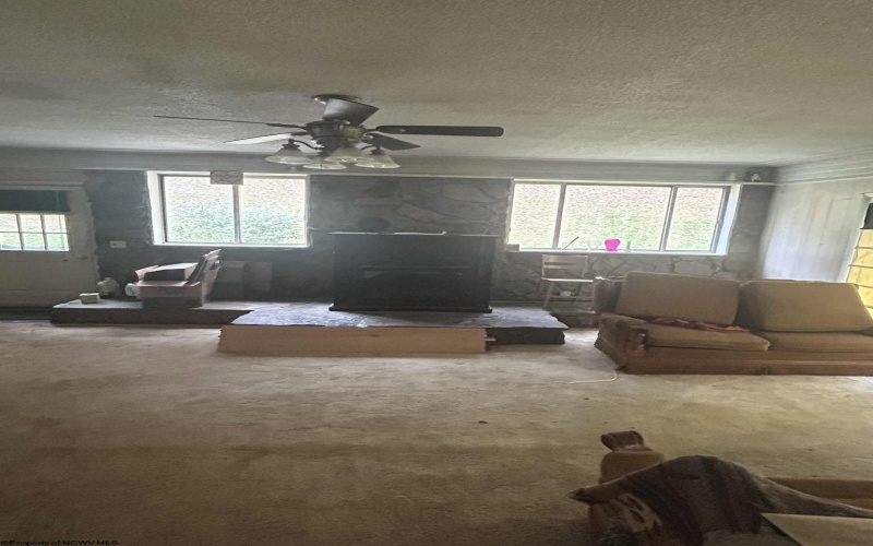 6801 Heaston Ridge Road, Rock Cave, West Virginia 26234, 4 Bedrooms Bedrooms, 7 Rooms Rooms,1 BathroomBathrooms,Single Family Detached,For Sale,Heaston Ridge,10162271 6801 Heaston Ridge Road, Rock Cave, West Virginia 26234, 4 Bedrooms Bedrooms, 7 Rooms Rooms,1 BathroomBathrooms,Single Family Detached,For Sale,Heaston Ridge,10162271