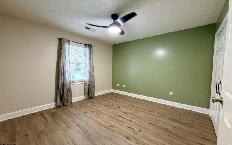 105 Ruidosa Lane, Morgantown, West Virginia 26508, 3 Bedrooms Bedrooms, 8 Rooms Rooms,2 BathroomsBathrooms,Single Family Detached,For Sale,Ruidosa,10162285