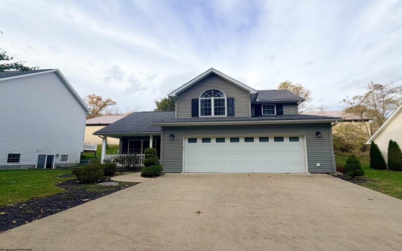 105 Ruidosa Lane, Morgantown, West Virginia 26508, 3 Bedrooms Bedrooms, 8 Rooms Rooms,2 BathroomsBathrooms,Single Family Detached,For Sale,Ruidosa,10162285