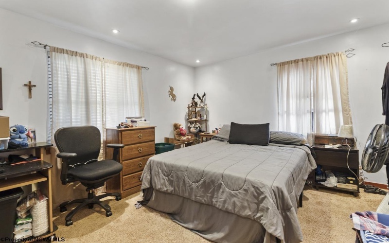 108 Cimarron Road, Clarksburg, West Virginia 26301, 2 Bedrooms Bedrooms, 5 Rooms Rooms,1 BathroomBathrooms,Single Family Detached,For Sale,Cimarron,10162281 108 Cimarron Road, Clarksburg, West Virginia 26301, 2 Bedrooms Bedrooms, 5 Rooms Rooms,1 BathroomBathrooms,Single Family Detached,For Sale,Cimarron,10162281