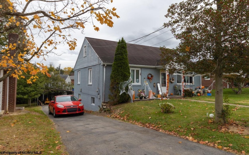 108 Cimarron Road, Clarksburg, West Virginia 26301, 2 Bedrooms Bedrooms, 5 Rooms Rooms,1 BathroomBathrooms,Single Family Detached,For Sale,Cimarron,10162281 108 Cimarron Road, Clarksburg, West Virginia 26301, 2 Bedrooms Bedrooms, 5 Rooms Rooms,1 BathroomBathrooms,Single Family Detached,For Sale,Cimarron,10162281