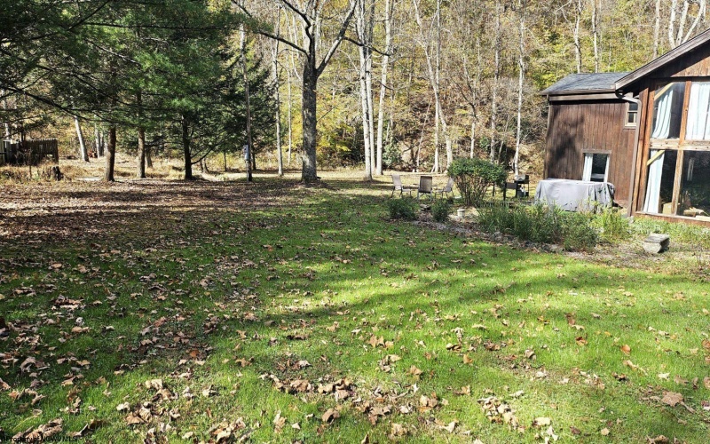 1256 Four H Camp Road, Morgantown, West Virginia 26508, 2 Bedrooms Bedrooms, 8 Rooms Rooms,2 BathroomsBathrooms,Single Family Detached,For Sale,Four H Camp,10162287 1256 Four H Camp Road, Morgantown, West Virginia 26508, 2 Bedrooms Bedrooms, 8 Rooms Rooms,2 BathroomsBathrooms,Single Family Detached,For Sale,Four H Camp,10162287