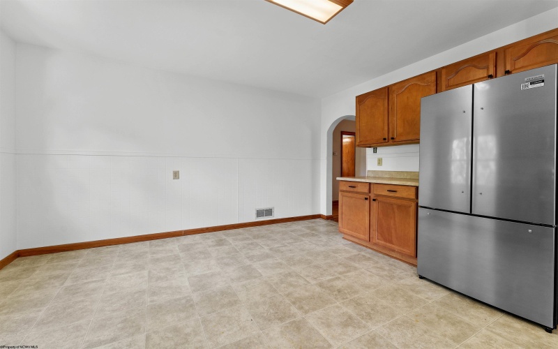 28 West Street, Westover, West Virginia 26501, 3 Bedrooms Bedrooms, 6 Rooms Rooms,1 BathroomBathrooms,Single Family Detached,For Sale,West,10159353