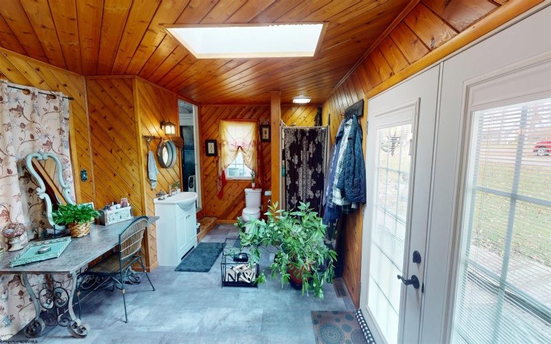 263 Rock Lake Road, Fairmont, West Virginia 26554, 5 Bedrooms Bedrooms, 13 Rooms Rooms,3 BathroomsBathrooms,Single Family Detached,For Sale,Rock Lake,10162294 263 Rock Lake Road, Fairmont, West Virginia 26554, 5 Bedrooms Bedrooms, 13 Rooms Rooms,3 BathroomsBathrooms,Single Family Detached,For Sale,Rock Lake,10162294