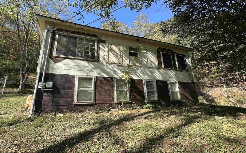 130 Otter Lane, Gassaway, West Virginia 26624, 2 Bedrooms Bedrooms, 6 Rooms Rooms,1 BathroomBathrooms,Single Family Detached,For Sale,Otter,10162293 130 Otter Lane, Gassaway, West Virginia 26624, 2 Bedrooms Bedrooms, 6 Rooms Rooms,1 BathroomBathrooms,Single Family Detached,For Sale,Otter,10162293