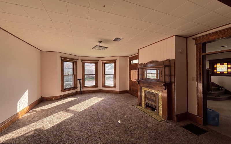 210 Brown Avenue, Belington, West Virginia 26250, 4 Bedrooms Bedrooms, 8 Rooms Rooms,1 BathroomBathrooms,Single Family Detached,For Sale,Brown,10162330 210 Brown Avenue, Belington, West Virginia 26250, 4 Bedrooms Bedrooms, 8 Rooms Rooms,1 BathroomBathrooms,Single Family Detached,For Sale,Brown,10162330