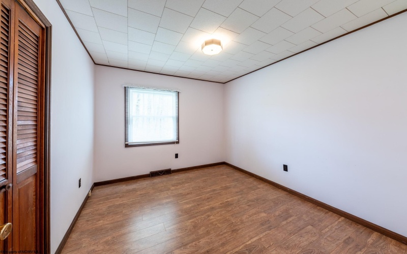 110 Lynne Avenue, Kingwood, West Virginia 26537, 4 Bedrooms Bedrooms, 10 Rooms Rooms,3 BathroomsBathrooms,Single Family Detached,For Sale,Lynne,10162329 110 Lynne Avenue, Kingwood, West Virginia 26537, 4 Bedrooms Bedrooms, 10 Rooms Rooms,3 BathroomsBathrooms,Single Family Detached,For Sale,Lynne,10162329