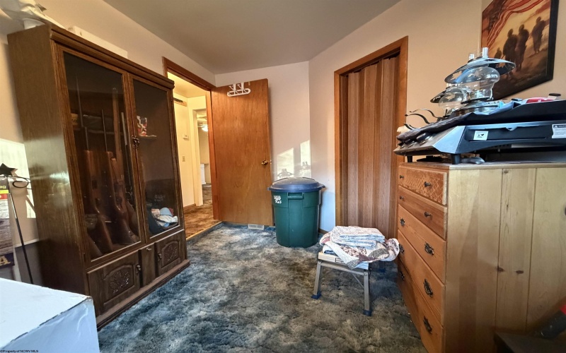 813 US Hwy 33 West, Weston, West Virginia 26452, 3 Bedrooms Bedrooms, 5 Rooms Rooms,1 BathroomBathrooms,Single Family Detached,For Sale,US Hwy 33,10162298 813 US Hwy 33 West, Weston, West Virginia 26452, 3 Bedrooms Bedrooms, 5 Rooms Rooms,1 BathroomBathrooms,Single Family Detached,For Sale,US Hwy 33,10162298