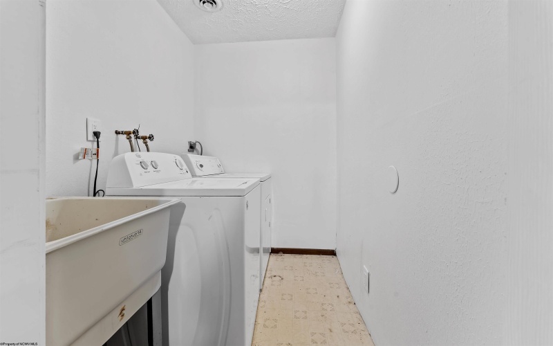 784 & 786 Alpine Street, Morgantown, West Virginia 26501, ,Multi-unit/income,For Sale,Alpine,10162306 784 & 786 Alpine Street, Morgantown, West Virginia 26501, ,Multi-unit/income,For Sale,Alpine,10162306