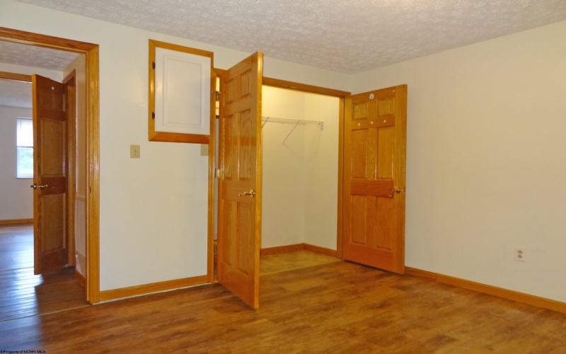 1609 Bergamont Street, Morgantown, West Virginia 26505, 3 Bedrooms Bedrooms, 5 Rooms Rooms,2 BathroomsBathrooms,Residential Rentals,For Rent,Bergamont,10162326 1609 Bergamont Street, Morgantown, West Virginia 26505, 3 Bedrooms Bedrooms, 5 Rooms Rooms,2 BathroomsBathrooms,Residential Rentals,For Rent,Bergamont,10162326