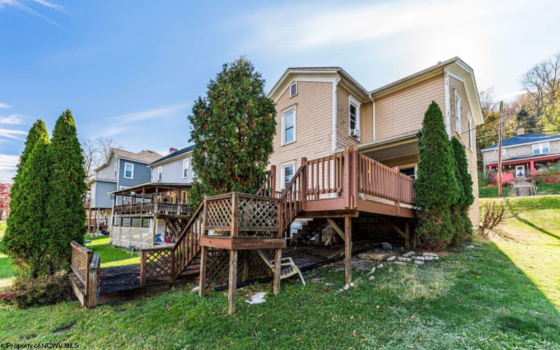 455 Walnut Street, Grafton, West Virginia 26354, 3 Bedrooms Bedrooms, 8 Rooms Rooms,1 BathroomBathrooms,Single Family Detached,For Sale,Walnut,10162303 455 Walnut Street, Grafton, West Virginia 26354, 3 Bedrooms Bedrooms, 8 Rooms Rooms,1 BathroomBathrooms,Single Family Detached,For Sale,Walnut,10162303