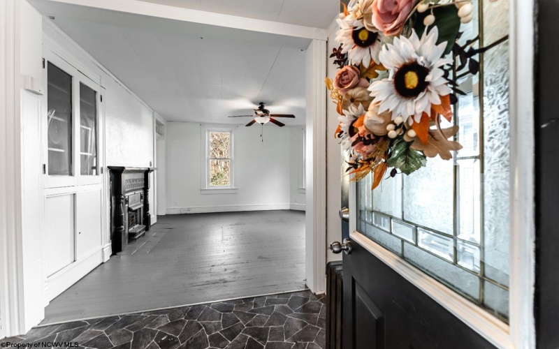 455 Walnut Street, Grafton, West Virginia 26354, 3 Bedrooms Bedrooms, 8 Rooms Rooms,1 BathroomBathrooms,Single Family Detached,For Sale,Walnut,10162303 455 Walnut Street, Grafton, West Virginia 26354, 3 Bedrooms Bedrooms, 8 Rooms Rooms,1 BathroomBathrooms,Single Family Detached,For Sale,Walnut,10162303