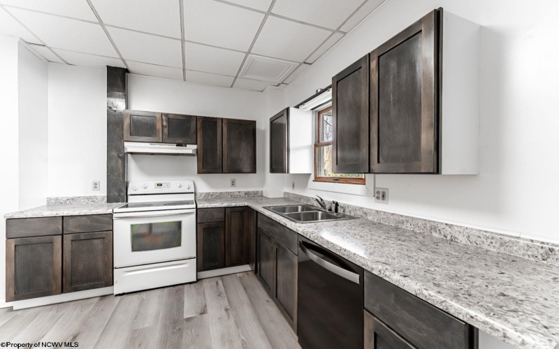 455 Walnut Street, Grafton, West Virginia 26354, 3 Bedrooms Bedrooms, 8 Rooms Rooms,1 BathroomBathrooms,Single Family Detached,For Sale,Walnut,10162303 455 Walnut Street, Grafton, West Virginia 26354, 3 Bedrooms Bedrooms, 8 Rooms Rooms,1 BathroomBathrooms,Single Family Detached,For Sale,Walnut,10162303