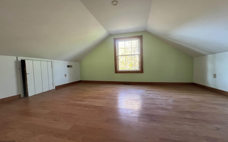 1794 Lake Floyd Circle, Bristol, West Virginia 26426-000, 2 Bedrooms Bedrooms, 5 Rooms Rooms,1 BathroomBathrooms,Single Family Detached,For Sale,Lake Floyd,10162320 1794 Lake Floyd Circle, Bristol, West Virginia 26426-000, 2 Bedrooms Bedrooms, 5 Rooms Rooms,1 BathroomBathrooms,Single Family Detached,For Sale,Lake Floyd,10162320