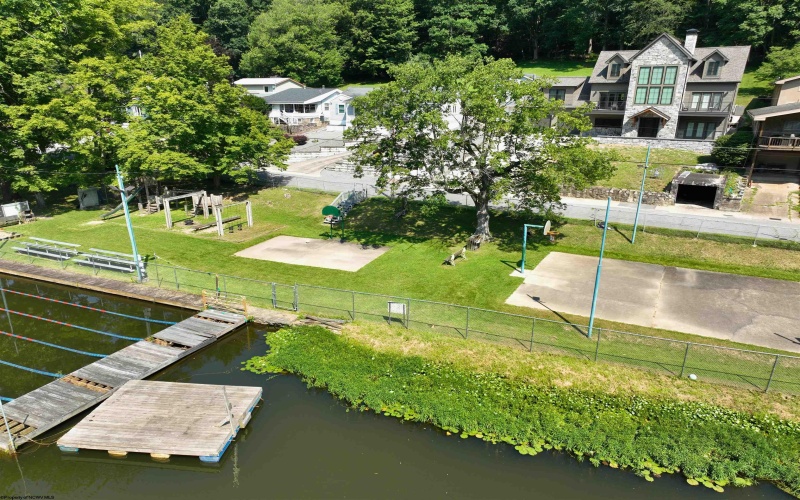 1794 Lake Floyd Circle, Bristol, West Virginia 26426-000, 2 Bedrooms Bedrooms, 5 Rooms Rooms,1 BathroomBathrooms,Single Family Detached,For Sale,Lake Floyd,10162320 1794 Lake Floyd Circle, Bristol, West Virginia 26426-000, 2 Bedrooms Bedrooms, 5 Rooms Rooms,1 BathroomBathrooms,Single Family Detached,For Sale,Lake Floyd,10162320