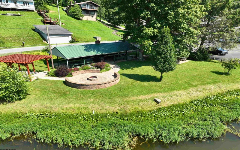 1794 Lake Floyd Circle, Bristol, West Virginia 26426-000, 2 Bedrooms Bedrooms, 5 Rooms Rooms,1 BathroomBathrooms,Single Family Detached,For Sale,Lake Floyd,10162320 1794 Lake Floyd Circle, Bristol, West Virginia 26426-000, 2 Bedrooms Bedrooms, 5 Rooms Rooms,1 BathroomBathrooms,Single Family Detached,For Sale,Lake Floyd,10162320