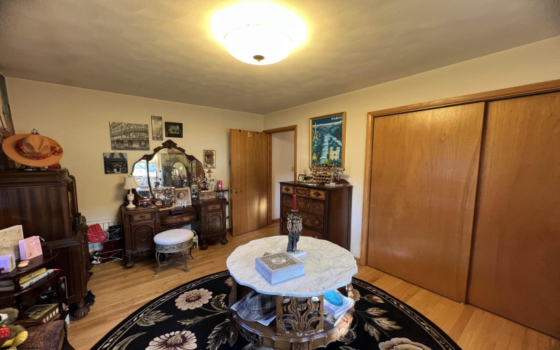 107 Valley Drive, Bridgeport, West Virginia 26330, 3 Bedrooms Bedrooms, 9 Rooms Rooms,3 BathroomsBathrooms,Single Family Detached,For Sale,Valley,10162323 107 Valley Drive, Bridgeport, West Virginia 26330, 3 Bedrooms Bedrooms, 9 Rooms Rooms,3 BathroomsBathrooms,Single Family Detached,For Sale,Valley,10162323