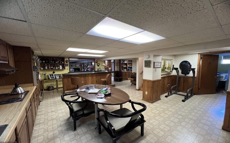 107 Valley Drive, Bridgeport, West Virginia 26330, 3 Bedrooms Bedrooms, 9 Rooms Rooms,3 BathroomsBathrooms,Single Family Detached,For Sale,Valley,10162323 107 Valley Drive, Bridgeport, West Virginia 26330, 3 Bedrooms Bedrooms, 9 Rooms Rooms,3 BathroomsBathrooms,Single Family Detached,For Sale,Valley,10162323