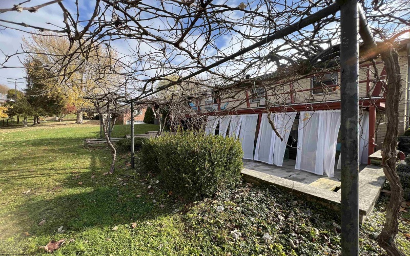 107 Valley Drive, Bridgeport, West Virginia 26330, 3 Bedrooms Bedrooms, 9 Rooms Rooms,3 BathroomsBathrooms,Single Family Detached,For Sale,Valley,10162323 107 Valley Drive, Bridgeport, West Virginia 26330, 3 Bedrooms Bedrooms, 9 Rooms Rooms,3 BathroomsBathrooms,Single Family Detached,For Sale,Valley,10162323