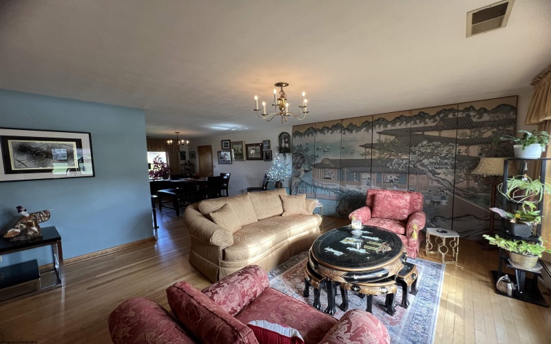 107 Valley Drive, Bridgeport, West Virginia 26330, 3 Bedrooms Bedrooms, 9 Rooms Rooms,3 BathroomsBathrooms,Single Family Detached,For Sale,Valley,10162323 107 Valley Drive, Bridgeport, West Virginia 26330, 3 Bedrooms Bedrooms, 9 Rooms Rooms,3 BathroomsBathrooms,Single Family Detached,For Sale,Valley,10162323