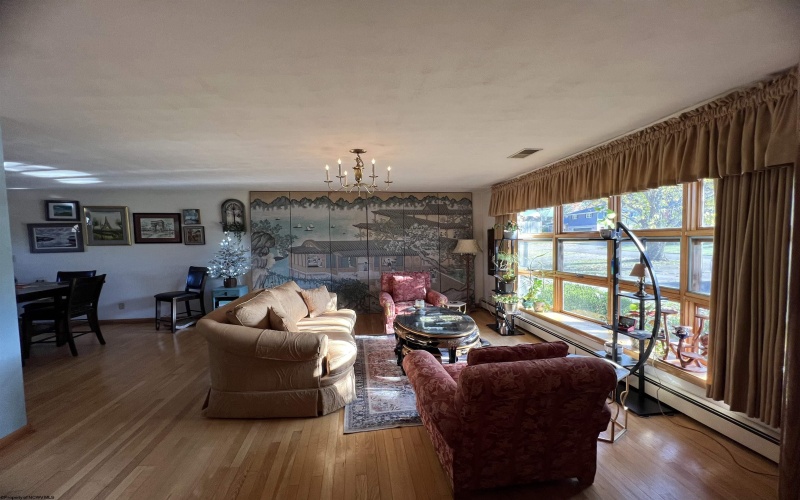 107 Valley Drive, Bridgeport, West Virginia 26330, 3 Bedrooms Bedrooms, 9 Rooms Rooms,3 BathroomsBathrooms,Single Family Detached,For Sale,Valley,10162323 107 Valley Drive, Bridgeport, West Virginia 26330, 3 Bedrooms Bedrooms, 9 Rooms Rooms,3 BathroomsBathrooms,Single Family Detached,For Sale,Valley,10162323