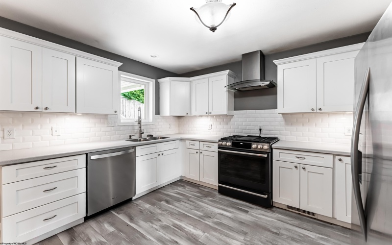 521 Grove Street, Morgantown, West Virginia 26505, 3 Bedrooms Bedrooms, 9 Rooms Rooms,2 BathroomsBathrooms,Single Family Detached,For Sale,Grove,10162304 521 Grove Street, Morgantown, West Virginia 26505, 3 Bedrooms Bedrooms, 9 Rooms Rooms,2 BathroomsBathrooms,Single Family Detached,For Sale,Grove,10162304