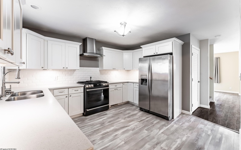 521 Grove Street, Morgantown, West Virginia 26505, 3 Bedrooms Bedrooms, 9 Rooms Rooms,2 BathroomsBathrooms,Single Family Detached,For Sale,Grove,10162304 521 Grove Street, Morgantown, West Virginia 26505, 3 Bedrooms Bedrooms, 9 Rooms Rooms,2 BathroomsBathrooms,Single Family Detached,For Sale,Grove,10162304