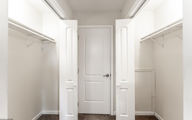 521 Grove Street, Morgantown, West Virginia 26505, 3 Bedrooms Bedrooms, 9 Rooms Rooms,2 BathroomsBathrooms,Single Family Detached,For Sale,Grove,10162304 521 Grove Street, Morgantown, West Virginia 26505, 3 Bedrooms Bedrooms, 9 Rooms Rooms,2 BathroomsBathrooms,Single Family Detached,For Sale,Grove,10162304