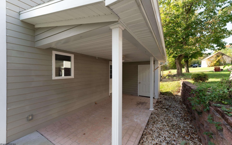 521 Grove Street, Morgantown, West Virginia 26505, 3 Bedrooms Bedrooms, 9 Rooms Rooms,2 BathroomsBathrooms,Single Family Detached,For Sale,Grove,10162304 521 Grove Street, Morgantown, West Virginia 26505, 3 Bedrooms Bedrooms, 9 Rooms Rooms,2 BathroomsBathrooms,Single Family Detached,For Sale,Grove,10162304