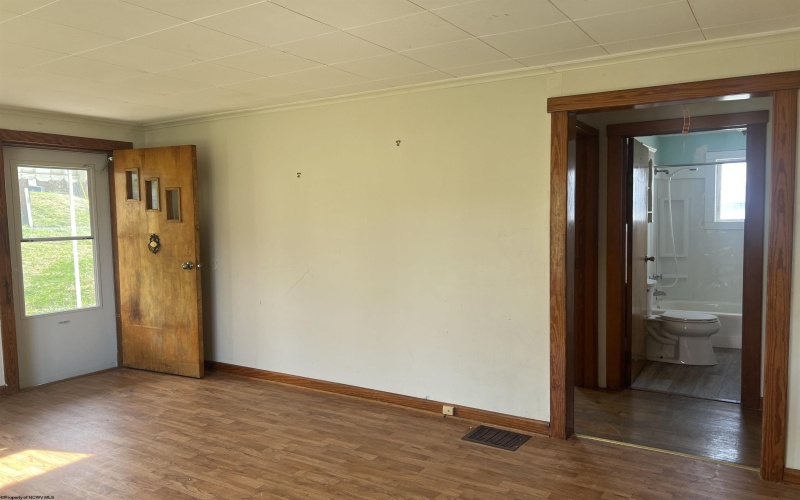 208 Marshall Avenue, Morgantown, West Virginia 26501, 2 Bedrooms Bedrooms, 5 Rooms Rooms,1 BathroomBathrooms,Single Family Detached,For Sale,Marshall,10158559 208 Marshall Avenue, Morgantown, West Virginia 26501, 2 Bedrooms Bedrooms, 5 Rooms Rooms,1 BathroomBathrooms,Single Family Detached,For Sale,Marshall,10158559