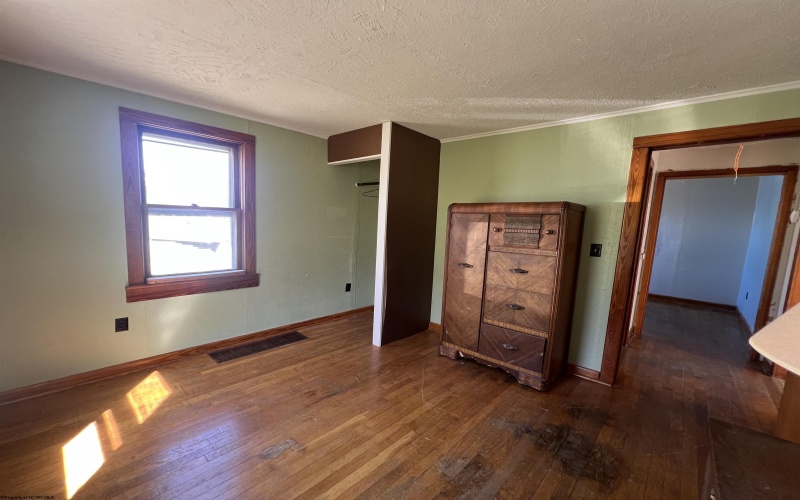 208 Marshall Avenue, Morgantown, West Virginia 26501, 2 Bedrooms Bedrooms, 5 Rooms Rooms,1 BathroomBathrooms,Single Family Detached,For Sale,Marshall,10158559 208 Marshall Avenue, Morgantown, West Virginia 26501, 2 Bedrooms Bedrooms, 5 Rooms Rooms,1 BathroomBathrooms,Single Family Detached,For Sale,Marshall,10158559