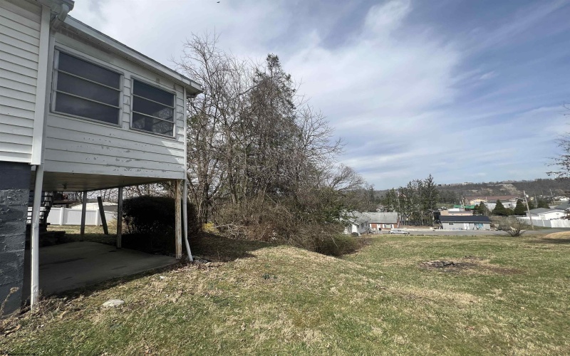 208 Marshall Avenue, Morgantown, West Virginia 26501, 2 Bedrooms Bedrooms, 5 Rooms Rooms,1 BathroomBathrooms,Single Family Detached,For Sale,Marshall,10158559 208 Marshall Avenue, Morgantown, West Virginia 26501, 2 Bedrooms Bedrooms, 5 Rooms Rooms,1 BathroomBathrooms,Single Family Detached,For Sale,Marshall,10158559