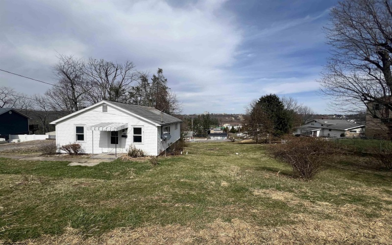 208 Marshall Avenue, Morgantown, West Virginia 26501, 2 Bedrooms Bedrooms, 5 Rooms Rooms,1 BathroomBathrooms,Single Family Detached,For Sale,Marshall,10158559 208 Marshall Avenue, Morgantown, West Virginia 26501, 2 Bedrooms Bedrooms, 5 Rooms Rooms,1 BathroomBathrooms,Single Family Detached,For Sale,Marshall,10158559