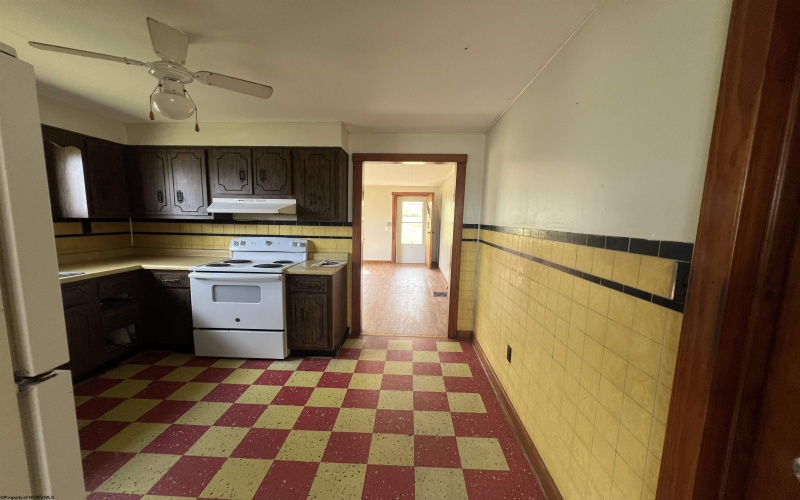 208 Marshall Avenue, Morgantown, West Virginia 26501, 2 Bedrooms Bedrooms, 5 Rooms Rooms,1 BathroomBathrooms,Single Family Detached,For Sale,Marshall,10158559 208 Marshall Avenue, Morgantown, West Virginia 26501, 2 Bedrooms Bedrooms, 5 Rooms Rooms,1 BathroomBathrooms,Single Family Detached,For Sale,Marshall,10158559