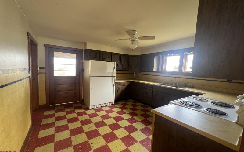 208 Marshall Avenue, Morgantown, West Virginia 26501, 2 Bedrooms Bedrooms, 5 Rooms Rooms,1 BathroomBathrooms,Single Family Detached,For Sale,Marshall,10158559 208 Marshall Avenue, Morgantown, West Virginia 26501, 2 Bedrooms Bedrooms, 5 Rooms Rooms,1 BathroomBathrooms,Single Family Detached,For Sale,Marshall,10158559