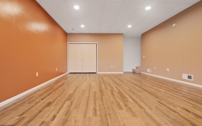 289 Donna Avenue, Morgantown, West Virginia 26505, 3 Bedrooms Bedrooms, 7 Rooms Rooms,2 BathroomsBathrooms,Single Family Attached,For Sale,Donna,10162345 289 Donna Avenue, Morgantown, West Virginia 26505, 3 Bedrooms Bedrooms, 7 Rooms Rooms,2 BathroomsBathrooms,Single Family Attached,For Sale,Donna,10162345