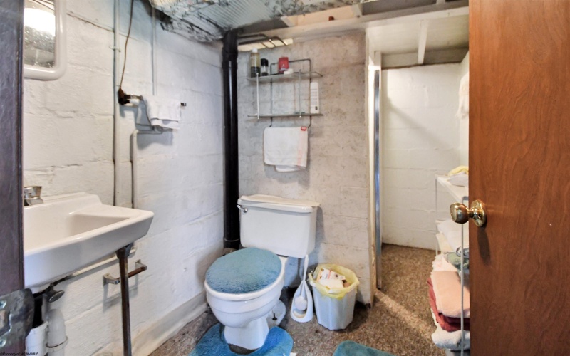 364 Moreland Street, Bobtown, Pennsylvania 15315, 2 Bedrooms Bedrooms, 8 Rooms Rooms,2 BathroomsBathrooms,Single Family Detached,For Sale,Moreland,10162346 364 Moreland Street, Bobtown, Pennsylvania 15315, 2 Bedrooms Bedrooms, 8 Rooms Rooms,2 BathroomsBathrooms,Single Family Detached,For Sale,Moreland,10162346