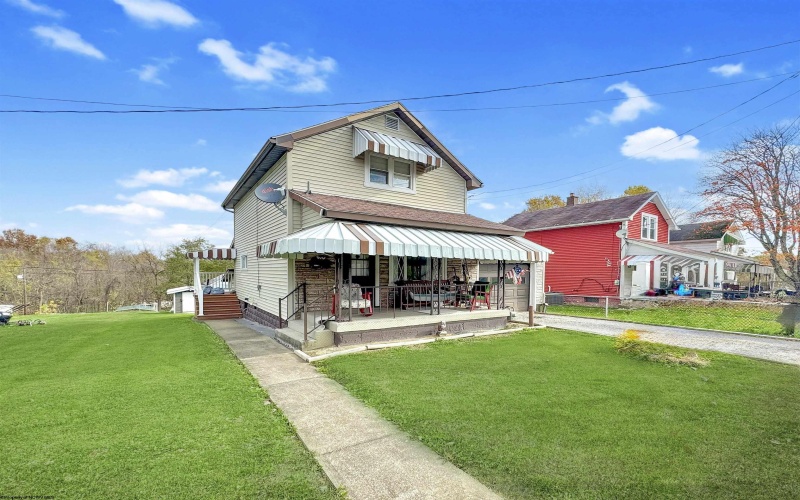 364 Moreland Street, Bobtown, Pennsylvania 15315, 2 Bedrooms Bedrooms, 8 Rooms Rooms,2 BathroomsBathrooms,Single Family Detached,For Sale,Moreland,10162346 364 Moreland Street, Bobtown, Pennsylvania 15315, 2 Bedrooms Bedrooms, 8 Rooms Rooms,2 BathroomsBathrooms,Single Family Detached,For Sale,Moreland,10162346