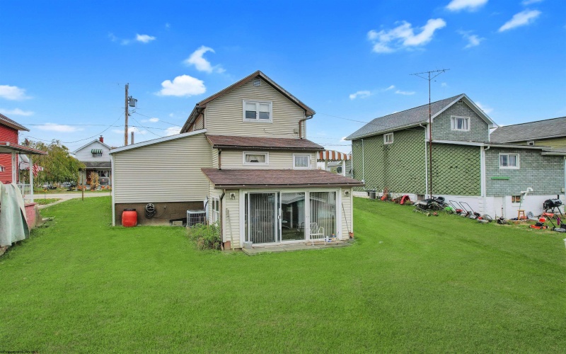 364 Moreland Street, Bobtown, Pennsylvania 15315, 2 Bedrooms Bedrooms, 8 Rooms Rooms,2 BathroomsBathrooms,Single Family Detached,For Sale,Moreland,10162346 364 Moreland Street, Bobtown, Pennsylvania 15315, 2 Bedrooms Bedrooms, 8 Rooms Rooms,2 BathroomsBathrooms,Single Family Detached,For Sale,Moreland,10162346