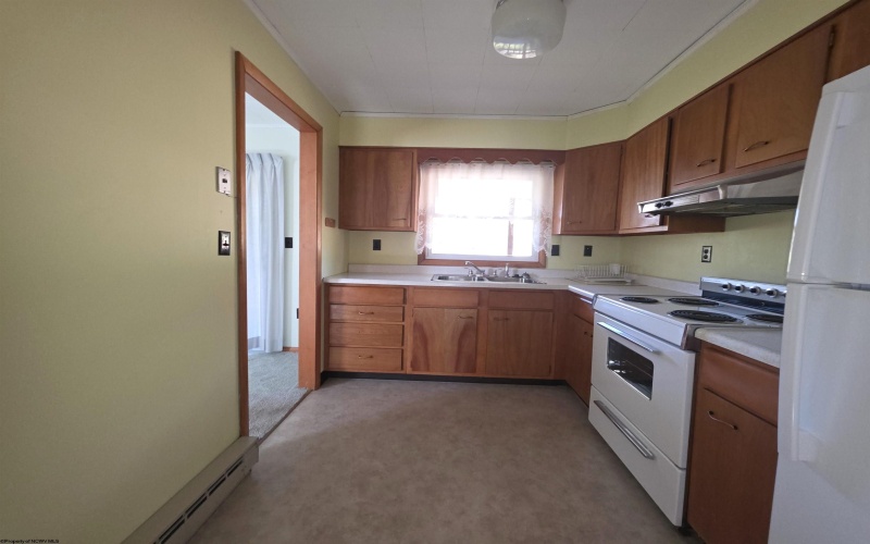 101 Dawn Street, Kingwood, West Virginia 26537, 2 Bedrooms Bedrooms, 6 Rooms Rooms,1 BathroomBathrooms,Single Family Detached,For Sale,Dawn,10162339 101 Dawn Street, Kingwood, West Virginia 26537, 2 Bedrooms Bedrooms, 6 Rooms Rooms,1 BathroomBathrooms,Single Family Detached,For Sale,Dawn,10162339