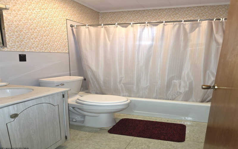 101 Dawn Street, Kingwood, West Virginia 26537, 2 Bedrooms Bedrooms, 6 Rooms Rooms,1 BathroomBathrooms,Single Family Detached,For Sale,Dawn,10162339 101 Dawn Street, Kingwood, West Virginia 26537, 2 Bedrooms Bedrooms, 6 Rooms Rooms,1 BathroomBathrooms,Single Family Detached,For Sale,Dawn,10162339