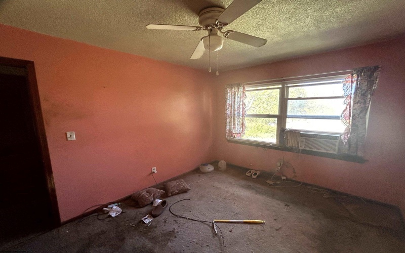 210 Bond Street, Clarksburg, West Virginia 26301, 2 Bedrooms Bedrooms, 2 Rooms Rooms,1 BathroomBathrooms,Single Family Detached,For Sale,Bond,10162334 210 Bond Street, Clarksburg, West Virginia 26301, 2 Bedrooms Bedrooms, 2 Rooms Rooms,1 BathroomBathrooms,Single Family Detached,For Sale,Bond,10162334