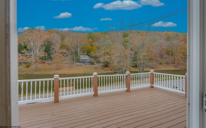 938 LAKE FLOYD Circle, Bristol, West Virginia 26426, 2 Bedrooms Bedrooms, 5 Rooms Rooms,2 BathroomsBathrooms,Single Family Detached,For Sale,LAKE FLOYD,10162337 938 LAKE FLOYD Circle, Bristol, West Virginia 26426, 2 Bedrooms Bedrooms, 5 Rooms Rooms,2 BathroomsBathrooms,Single Family Detached,For Sale,LAKE FLOYD,10162337