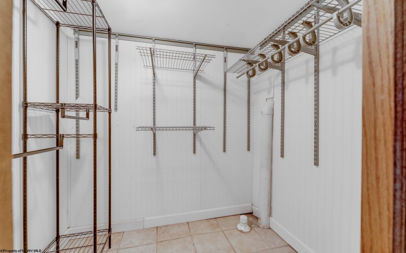 938 LAKE FLOYD Circle, Bristol, West Virginia 26426, 2 Bedrooms Bedrooms, 5 Rooms Rooms,2 BathroomsBathrooms,Single Family Detached,For Sale,LAKE FLOYD,10162337 938 LAKE FLOYD Circle, Bristol, West Virginia 26426, 2 Bedrooms Bedrooms, 5 Rooms Rooms,2 BathroomsBathrooms,Single Family Detached,For Sale,LAKE FLOYD,10162337