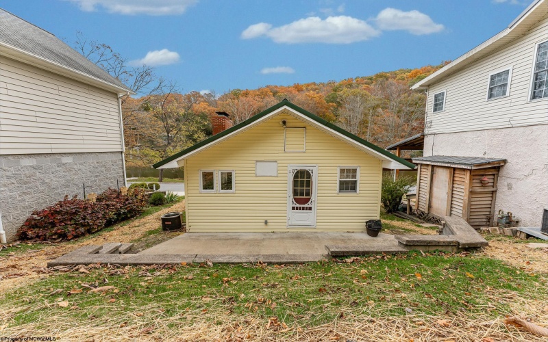938 LAKE FLOYD Circle, Bristol, West Virginia 26426, 2 Bedrooms Bedrooms, 5 Rooms Rooms,2 BathroomsBathrooms,Single Family Detached,For Sale,LAKE FLOYD,10162337 938 LAKE FLOYD Circle, Bristol, West Virginia 26426, 2 Bedrooms Bedrooms, 5 Rooms Rooms,2 BathroomsBathrooms,Single Family Detached,For Sale,LAKE FLOYD,10162337
